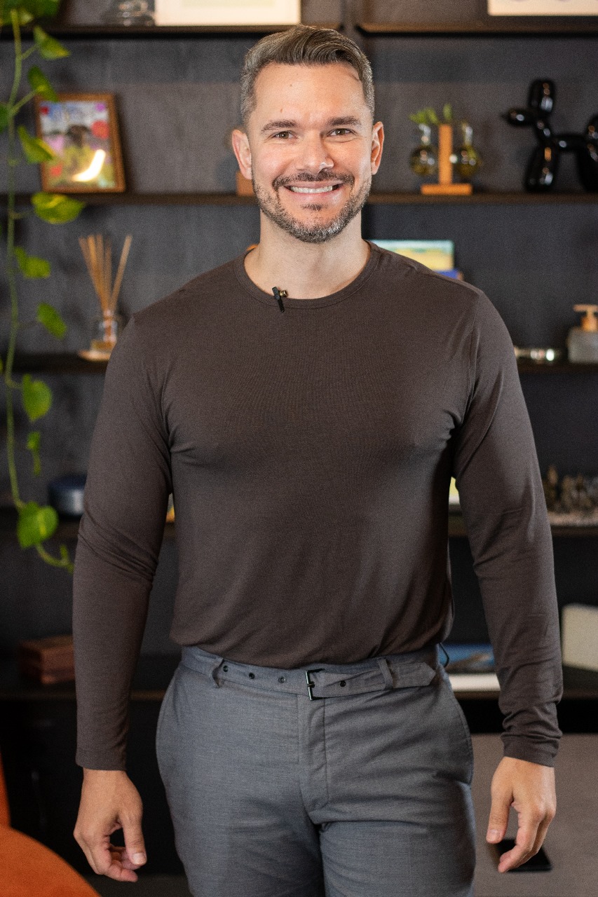 Dr. Anderson Martins